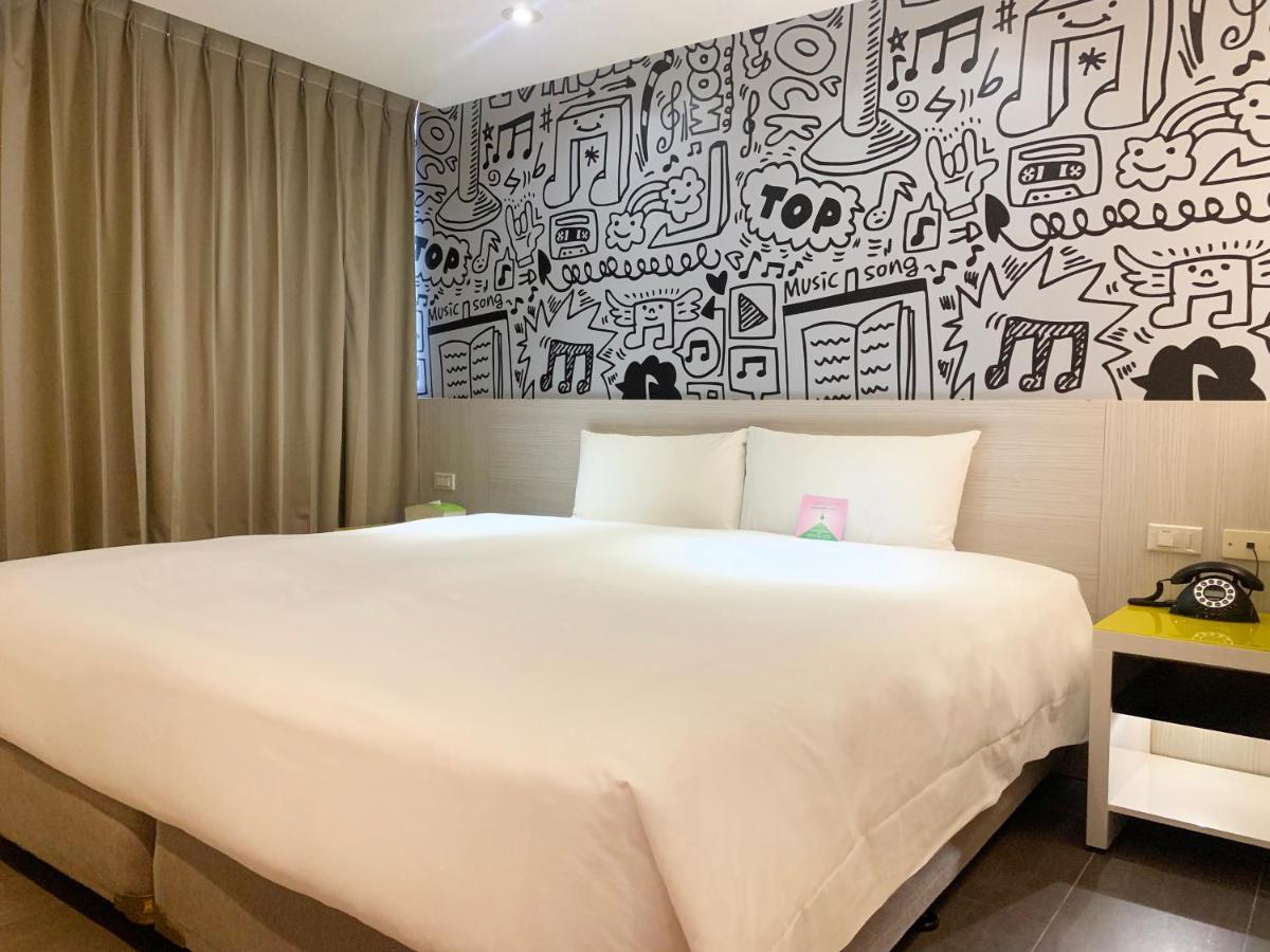 Wholesome Hotel Тайпей Екстериор снимка